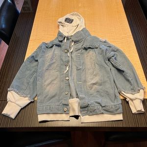 Men’s Naruto Jean Jacket Size Medium